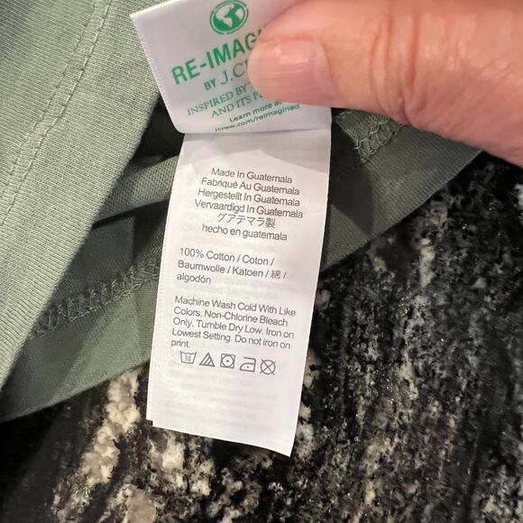 **NWT J. Crew Boys' Green W/Pointer Dog Graphic Tee - Picture 8 of 9